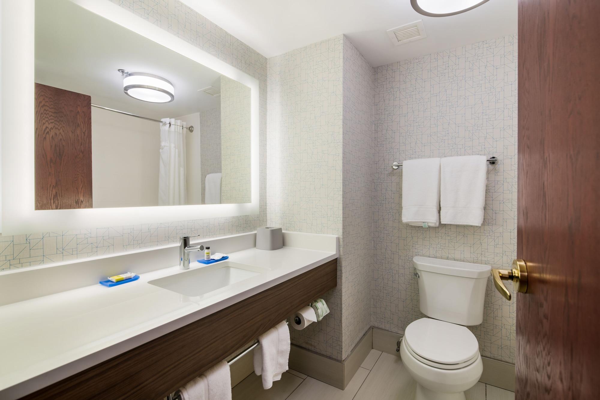 Holiday Inn Express - Plymouth By Ihg Exteriér fotografie