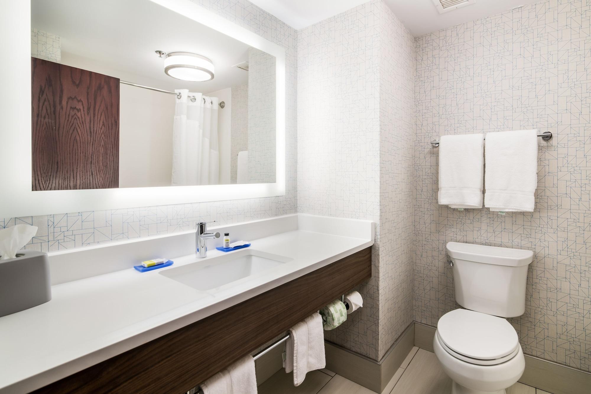 Holiday Inn Express - Plymouth By Ihg Exteriér fotografie