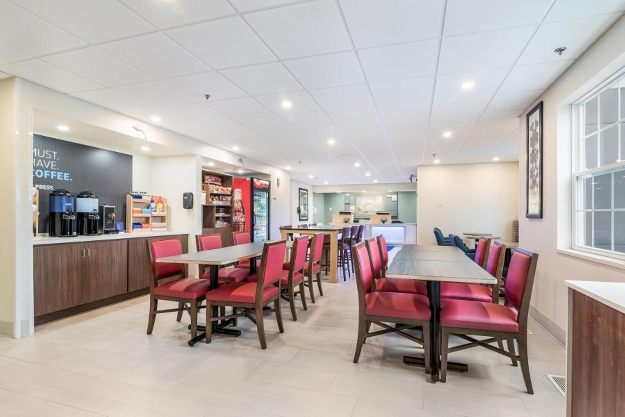 Holiday Inn Express - Plymouth By Ihg Exteriér fotografie
